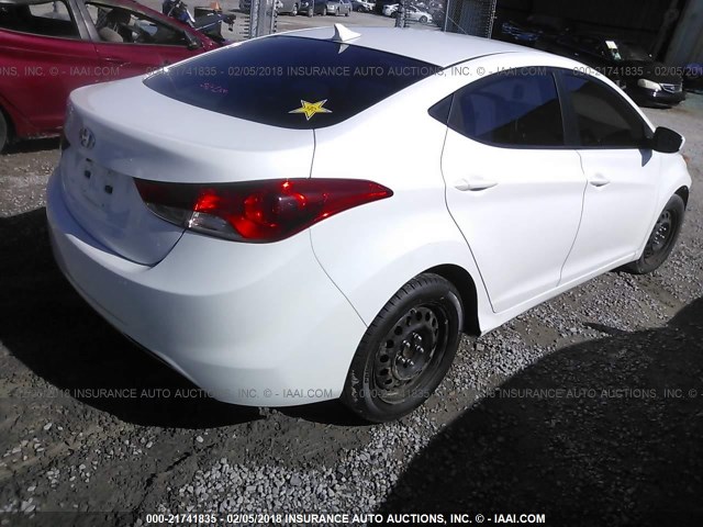 5NPDH4AE0BH044100 - 2011 HYUNDAI ELANTRA GLS/LIMITED WHITE photo 4