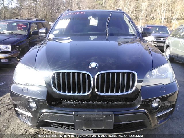 5UXZV4C56BL415105 - 2011 BMW X5 XDRIVE35I BLACK photo 6