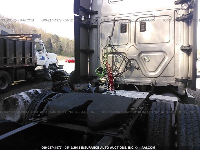 3AKJGLDR5DSBV2838 - 2013 FREIGHTLINER CASCADIA 125  Unknown photo 8