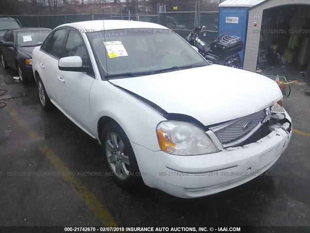 1FAHP24137G148924 - 2007 FORD FIVE HUNDRED SEL WHITE photo 1