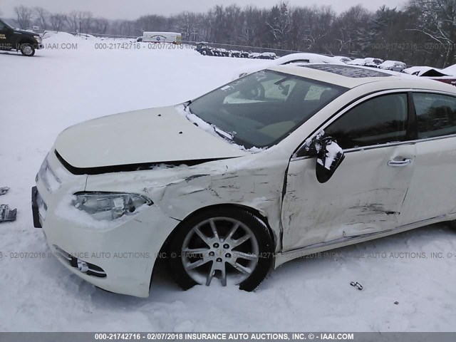 1G1ZE5E18BF276927 - 2011 CHEVROLET MALIBU LTZ 白色 照片 6