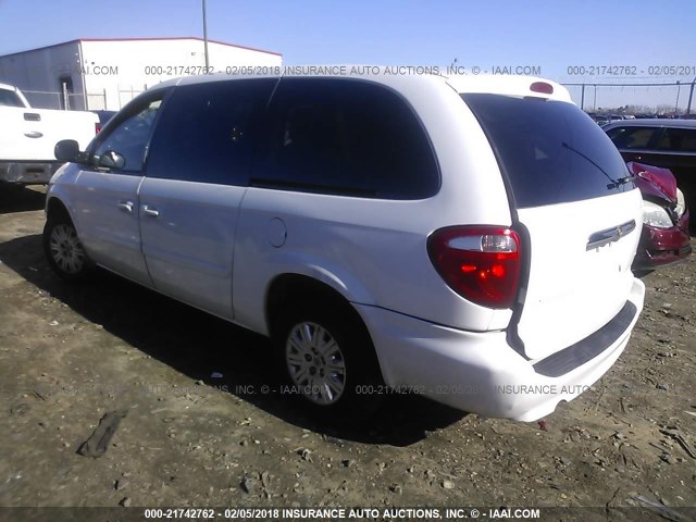 2A4GP44R57R245185 - 2007 CHRYSLER TOWN & COUNTRY LX WHITE photo 3