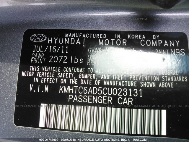 KMHTC6AD5CU023131 - 2012 HYUNDAI VELOSTER SILVER photo 9