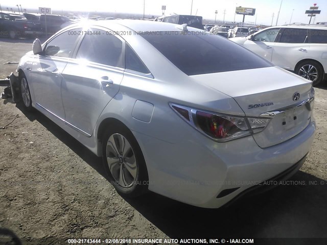 KMHEC4A43DA099656 - 2013 HYUNDAI SONATA HYBRID WHITE photo 3