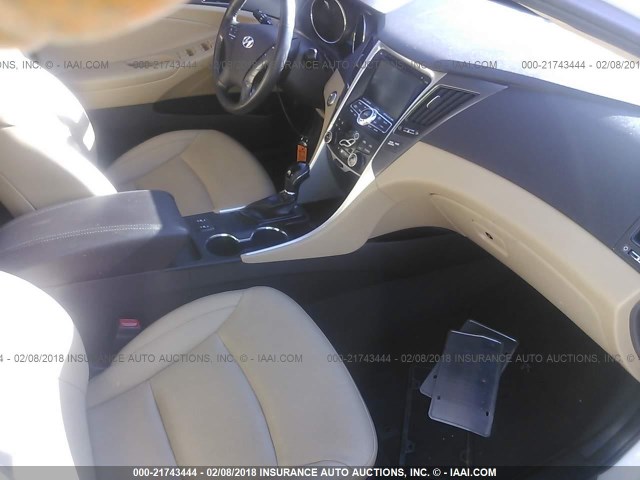 KMHEC4A43DA099656 - 2013 HYUNDAI SONATA HYBRID WHITE photo 5