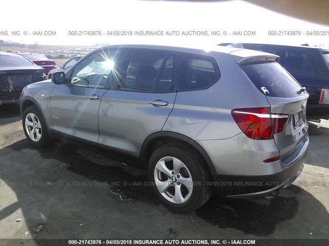 5UXWX5C5XCL720899 - 2012 BMW X3 XDRIVE28I ნაცრისფერი ფოტო 3