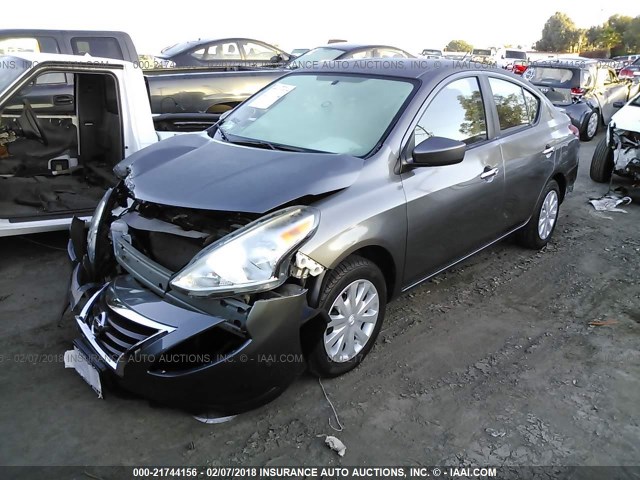 3N1CN7AP1GL843756 - 2016 NISSAN VERSA S/S PLUS/SV/SL GRAY photo 2