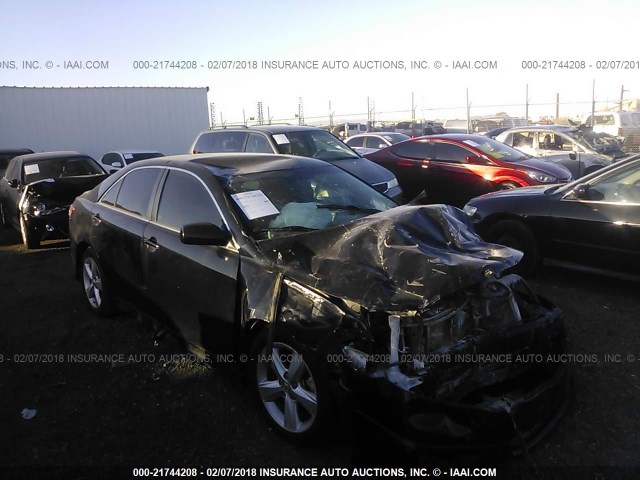 4T1BF3EK4BU739477 - 2011 TOYOTA CAMRY SE/LE/XLE BLACK photo 1