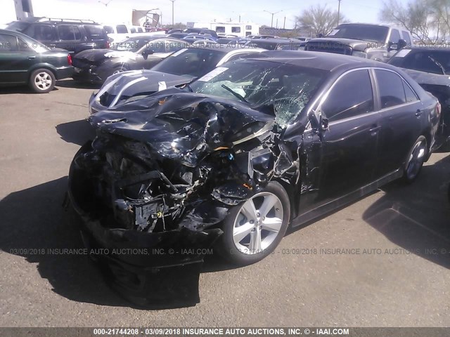 4T1BF3EK4BU739477 - 2011 TOYOTA CAMRY SE/LE/XLE BLACK photo 2