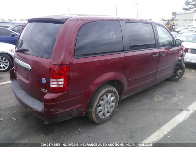 2A8HR44H58R115283 - 2008 CHRYSLER TOWN & COUNTRY LX RED photo 4