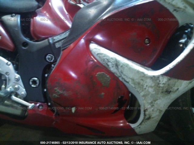 JS1GX72B6E2100515 - 2014 SUZUKI GSX1300 RA RED photo 8