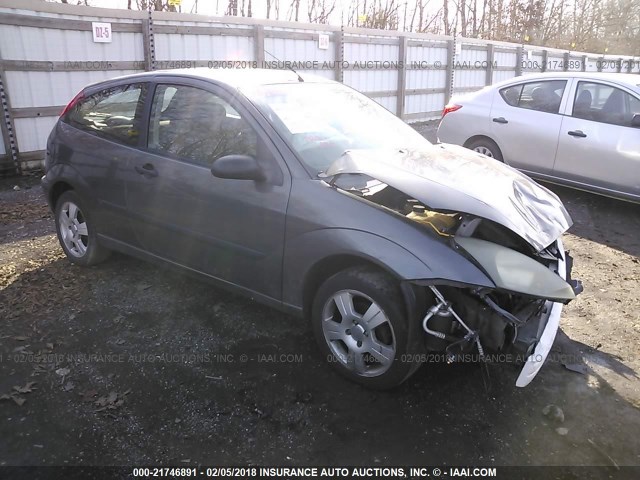3FAFP31393R192920 - 2003 FORD FOCUS ZX3 GRAY photo 1