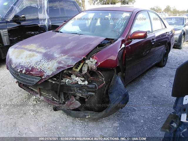 4T1BE32K02U085486 - 2002 TOYOTA CAMRY LE/XLE/SE 栗色 照片 2