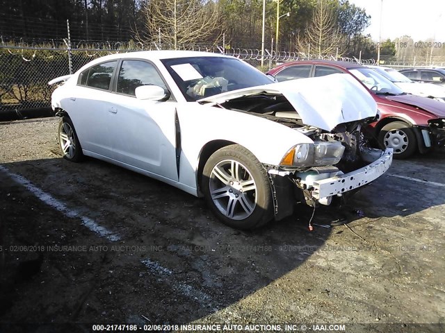 2C3CDXHG0DH545455 - 2013 DODGE CHARGER SXT WHITE photo 1