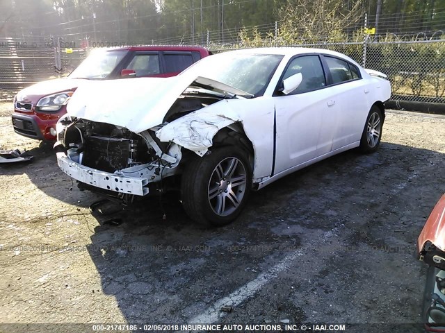 2C3CDXHG0DH545455 - 2013 DODGE CHARGER SXT WHITE photo 2