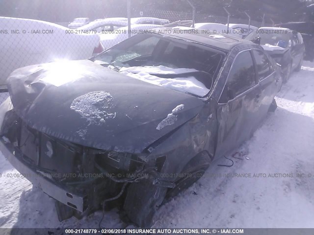 4T4BF1FK0CR179905 - 2012 TOYOTA CAMRY SE/LE/XLE GRAY photo 2