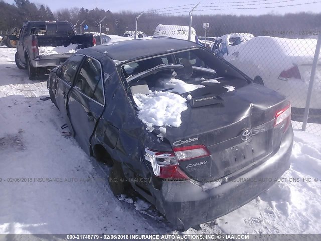 4T4BF1FK0CR179905 - 2012 TOYOTA CAMRY SE/LE/XLE GRAY photo 3
