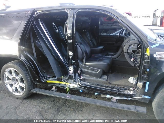 1GYUKCEF3AR259468 - 2010 CADILLAC ESCALADE PREMIUM BLACK photo 6