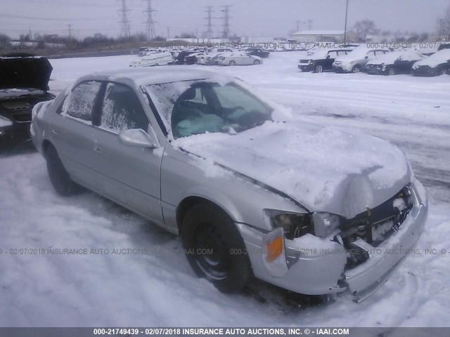 4T1BG22KX1U066690 - 2001 TOYOTA CAMRY CE/LE/XLE SILVER photo 1
