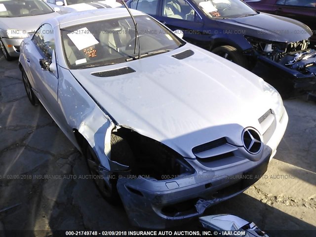 WDBWK54F56F102415 - 2006 MERCEDES-BENZ SLK 280 SILVER photo 1