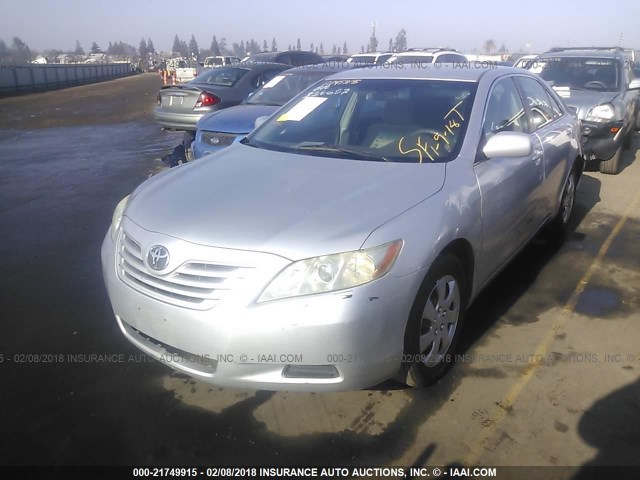 4T1BE46K38U201031 - 2008 TOYOTA CAMRY CE/LE/XLE/SE SILVER photo 2