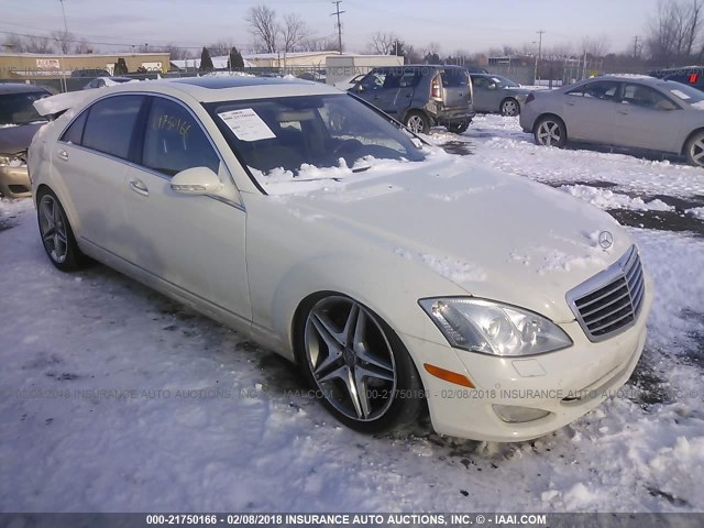 WDDNG86X07A101585 - 2007 MERCEDES-BENZ S 550 4MATIC WHITE photo 1