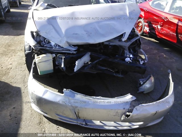 4T1BE32K32U042793 - 2002 TOYOTA CAMRY LE/XLE/SE 银色 照片 6