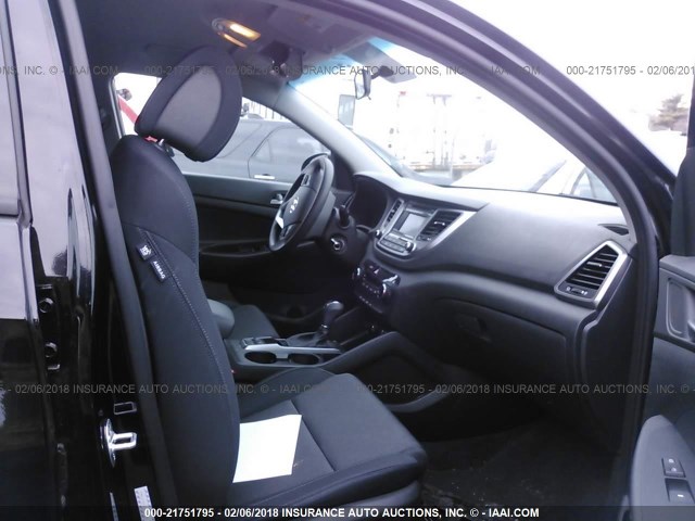 KM8J3CA48HU373544 - 2017 HYUNDAI TUCSON LIMITED/SPORT AND ECO/SE BLACK photo 5