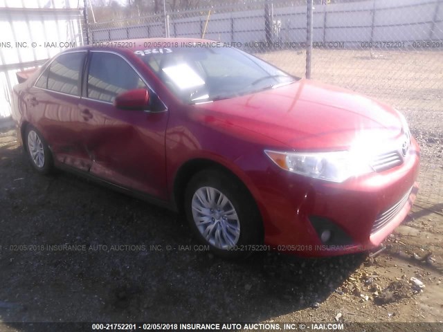 4T4BF1FK9ER346524 - 2014 TOYOTA CAMRY L/SE/LE/XLE 红色 照片 1