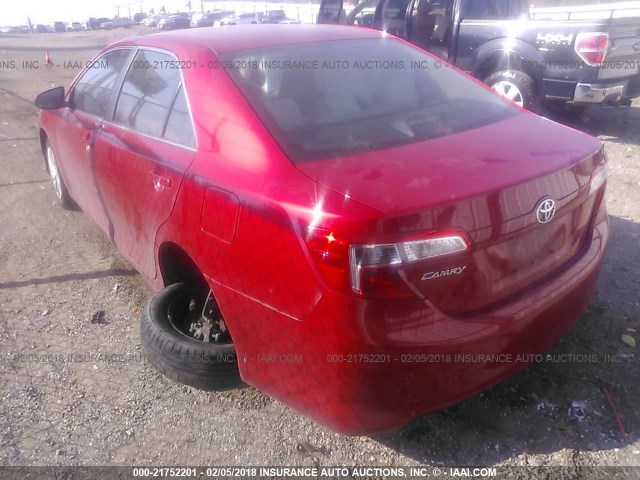 4T4BF1FK9ER346524 - 2014 TOYOTA CAMRY L/SE/LE/XLE RED photo 3