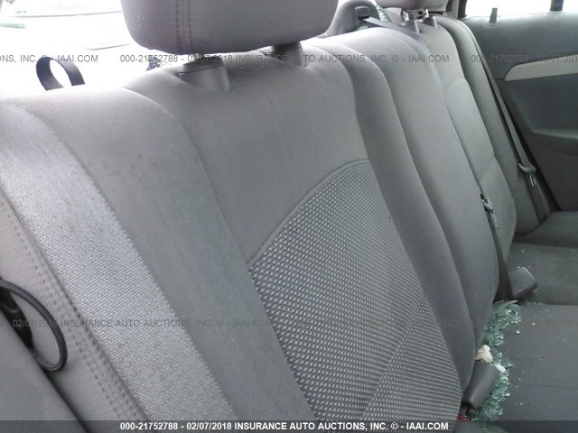 1G1ZC5E04CF300493 - 2012 CHEVROLET MALIBU 1LT WHITE photo 8