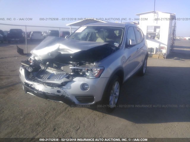5UXWZ7C36H0X40516 - 2017 BMW X3 SDRIVE28I SILVER photo 2