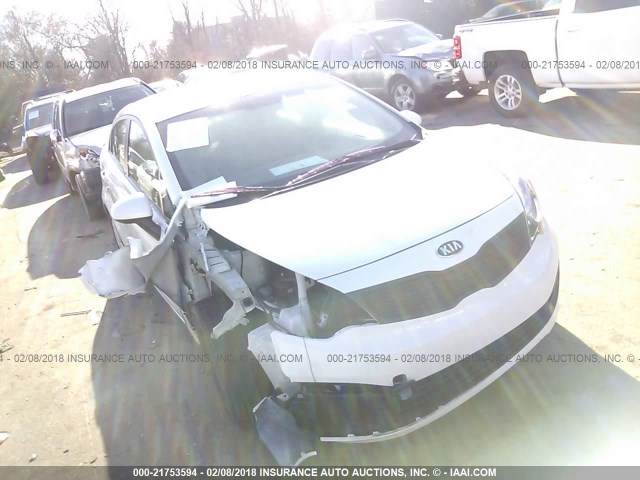 KNADM4A3XF6515757 - 2015 KIA RIO LX WHITE photo 6