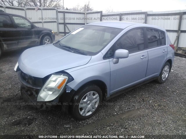 3N1BC1CP7AL351767 - 2010 NISSAN VERSA S/SL Light Blue photo 2