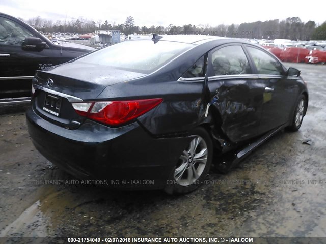 5NPEC4AC7DH657917 - 2013 HYUNDAI SONATA SE/LIMITED GRAY photo 4