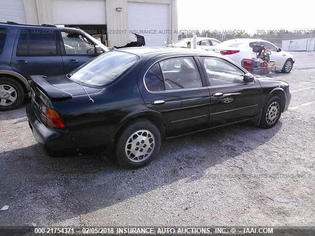 JN1CA21D8TM412674 - 1996 NISSAN MAXIMA GLE/GXE/SE GREEN photo 4