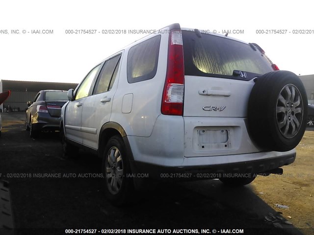 JHLRD78905C006106 - 2005 HONDA CR-V SE/EX WHITE photo 3