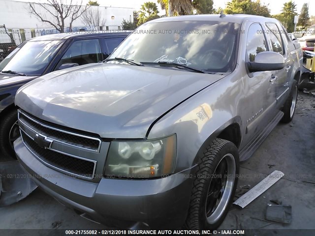 3GNEC12Y67G184556 - 2007 CHEVROLET AVALANCHE C1500 GRAY photo 2