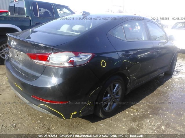 KMHD84LF2HU176503 - 2017 HYUNDAI ELANTRA SE/VALUE/LIMITED BLACK photo 4