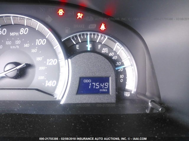 4T1BF1FK8EU410384 - 2014 TOYOTA CAMRY L/SE/LE/XLE 银色 照片 7