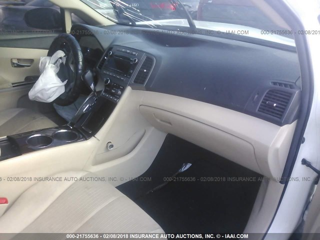 4T3ZK3BB6AU031641 - 2010 TOYOTA VENZA WHITE photo 5