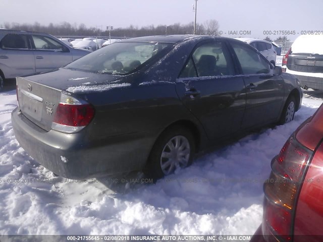 4T1BE32K05U612835 - 2005 TOYOTA CAMRY LE/XLE/SE GRAY photo 4