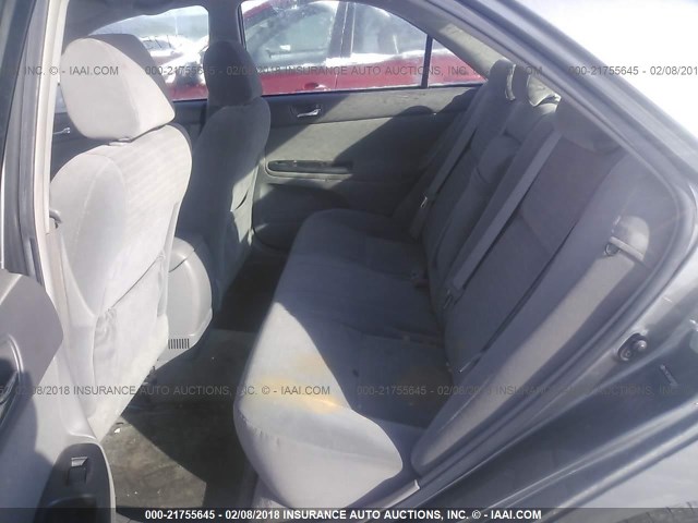 4T1BE32K05U612835 - 2005 TOYOTA CAMRY LE/XLE/SE GRAY photo 8