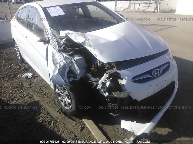 KMHCT4AE6EU714040 - 2014 HYUNDAI ACCENT GLS/GS WHITE photo 6