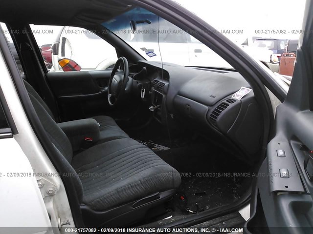 1G2WJ52M0SF236155 - 1995 PONTIAC GRAND PRIX SE 白色 照片 5