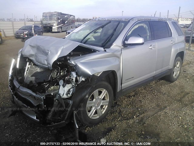 2GKALMEK2G6201109 - 2016 GMC TERRAIN SLE SILVER photo 2