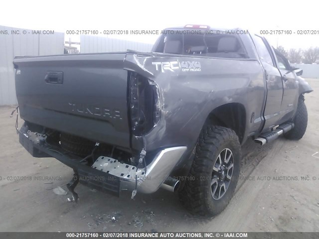 5TFUW5F15HX597422 - 2017 TOYOTA TUNDRA DOUBLE CAB SR/SR5/TRD PRO GRAY photo 4