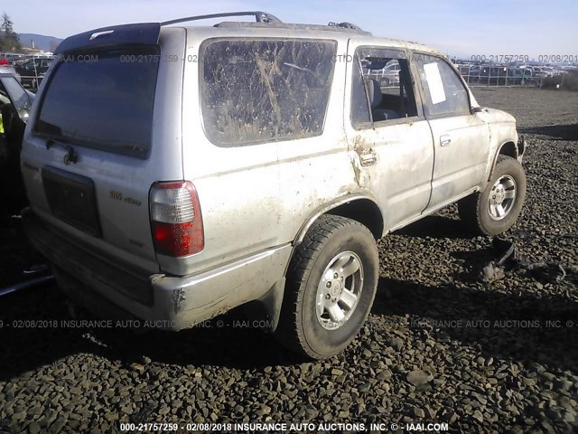 JT3HN86RXX0196908 - 1999 TOYOTA 4RUNNER SR5 SILVER photo 4