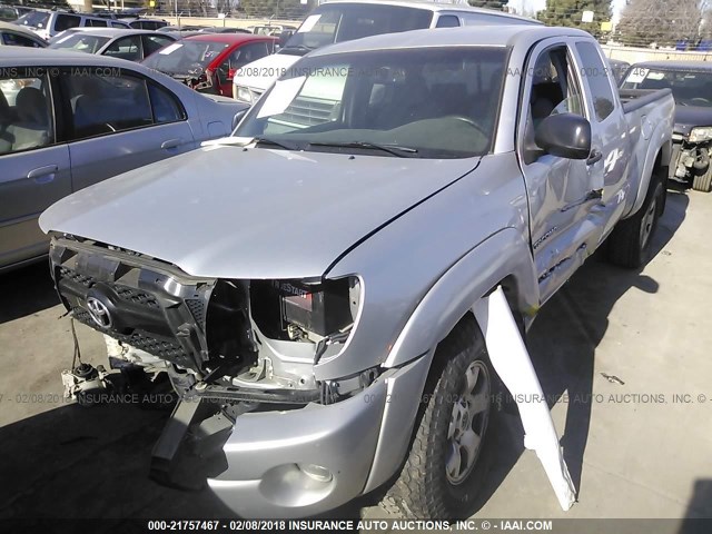 5TFUU4EN8BX009296 - 2011 TOYOTA TACOMA ACCESS CAB Silber Foto 2