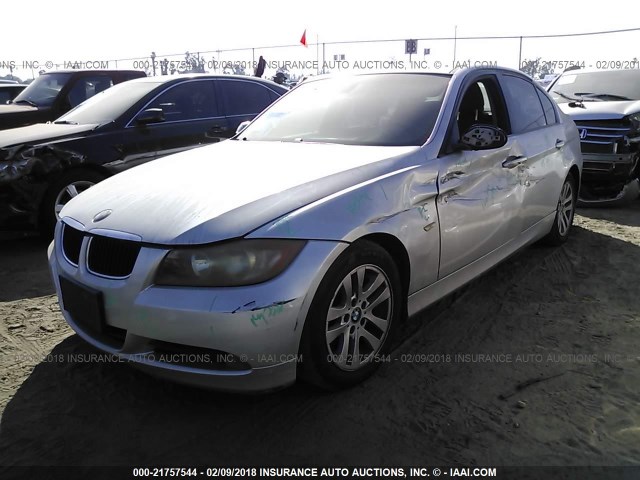 WBAVC53587FZ71155 - 2007 BMW 328 I SULEV SILVER photo 2